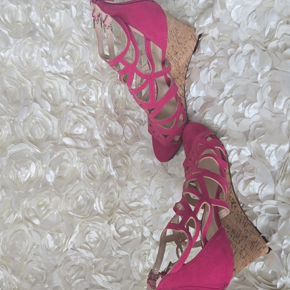 Women's Hot Pink Wedges Size 9 - Picture 5 of 7
